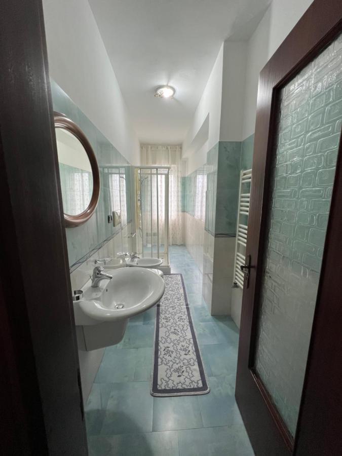 Casa Luce Appartement Monopoli Buitenkant foto